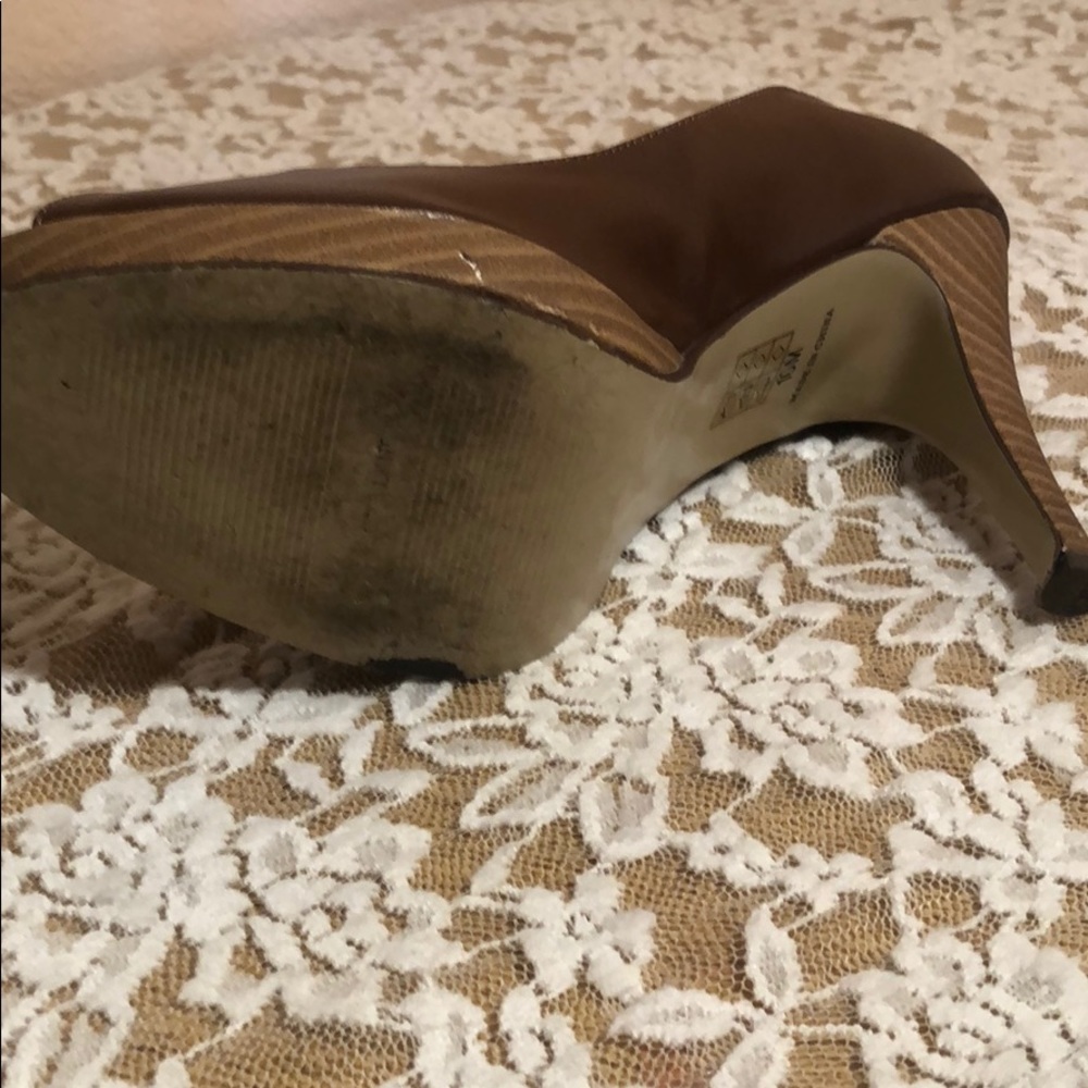 Pierre Dumas Brown Peeptoe Heels - Picture 6 of 6